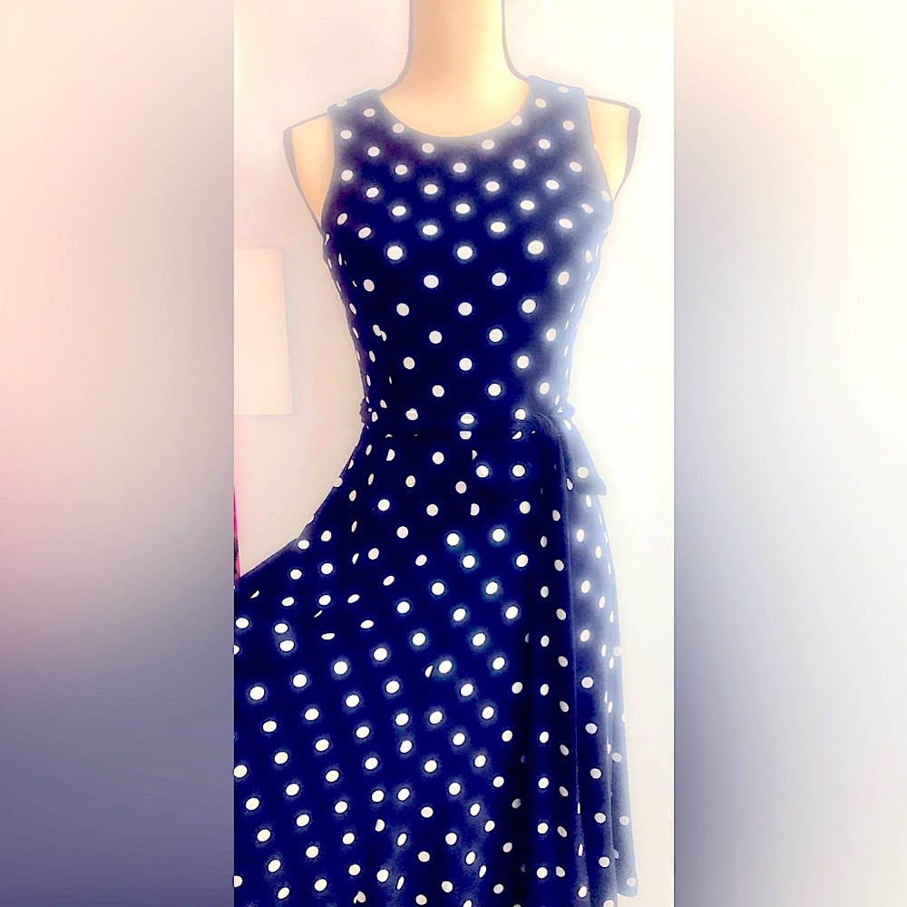Like New Ralph Lauren Navy & White Polka Dot Sleeveless Crewneck Day Dress - Picture 3 of 11